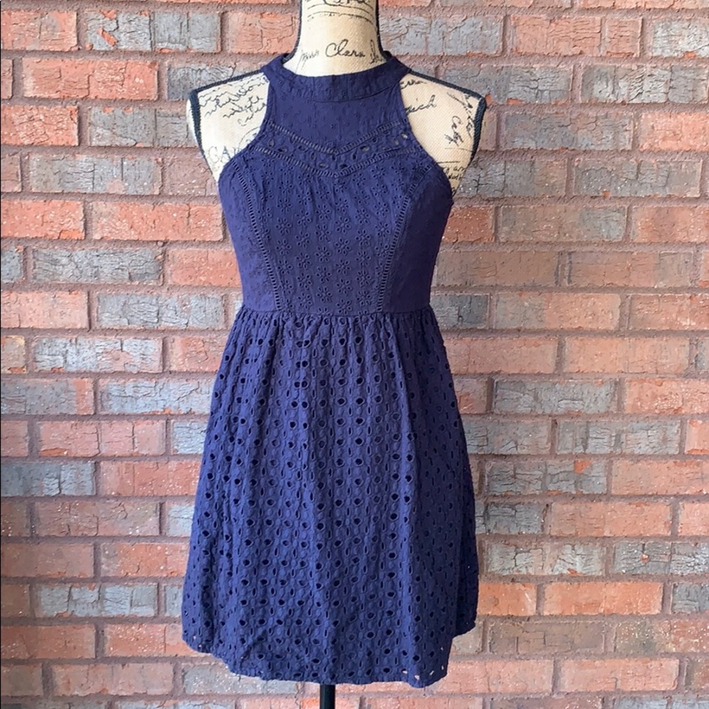 ❤️ Eyelet Dress (XS) Buy 1 Get 1 50% off